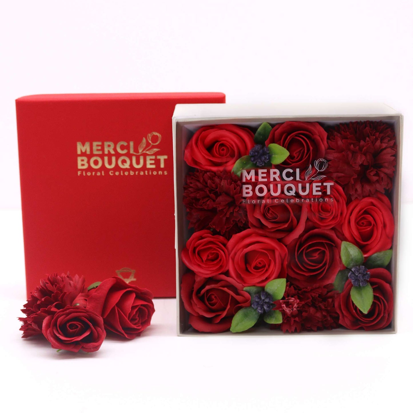 Box – klassische rote Rosen