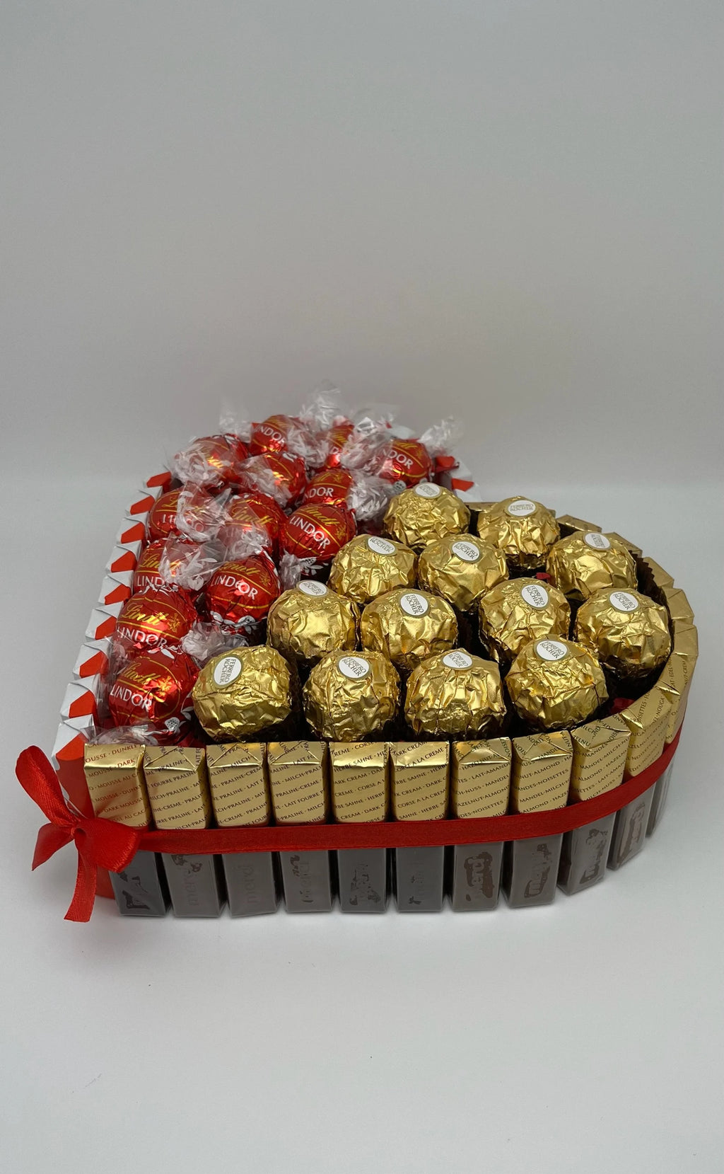 Kinderschokoladenherz gefüllt Ferrero Rocher & Lindt Schokolade