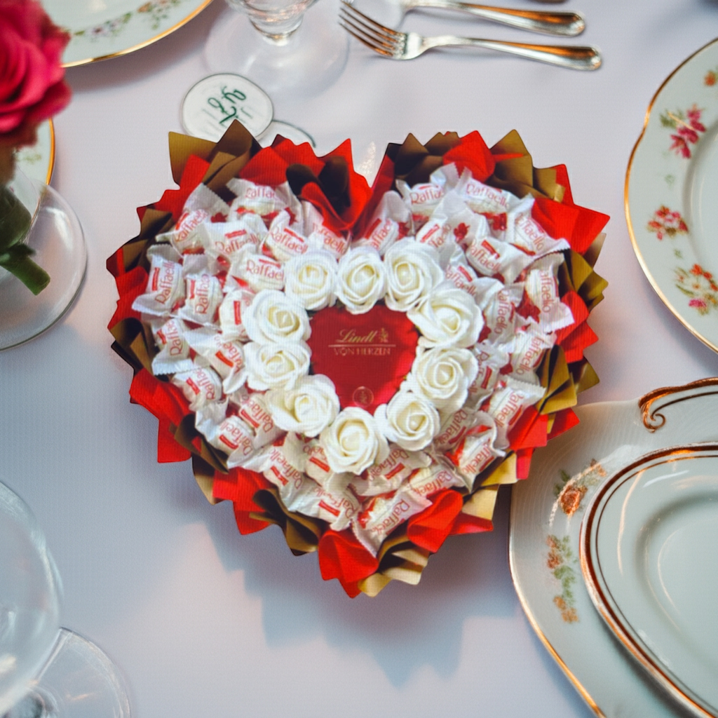 Herz aus Schokolade mit Seifenrosen